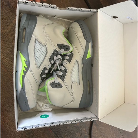Air jordan 5 “green beam”